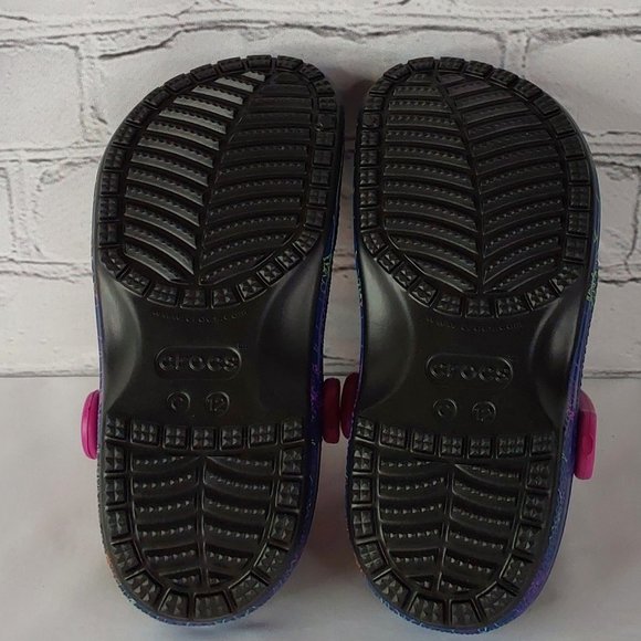 'CROCS' 'DISNEY VILLAINS'  LIMITED EDITION 'JIBBITZ' SLIP-ON CLASSIC CLOG SLIDES - Picture 9 of 16